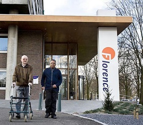 NLdoet in Escamp: Blijdorp, bloemstukjes en high tea NLdoet in Escamp: Blijdorp, bloemstukjes en high tea