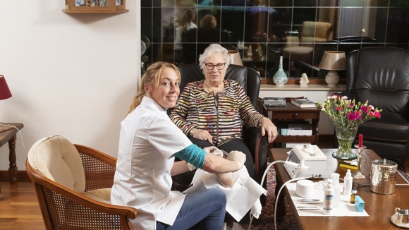 Pedicure Aan Huis Den Haag E O Florencepas