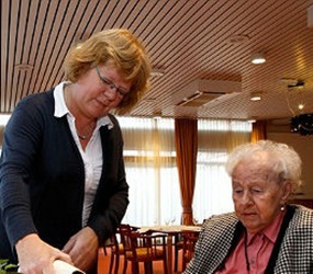 NLdoet in Segbroek: high tea met muziek NLdoet in Segbroek: high tea met muziek
